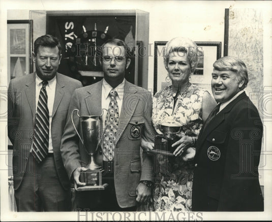 1973 Press Photo Awardees at the Southern Youth Club - nob20973 - Historic Images