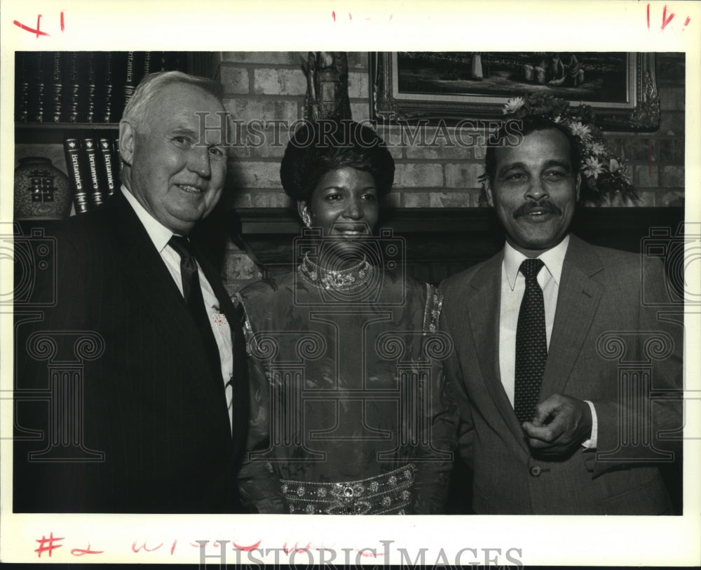 1987 Press Photo Dr. Clifton Johnson, Cheryl Gerand and Louis Gerdes - Historic Images