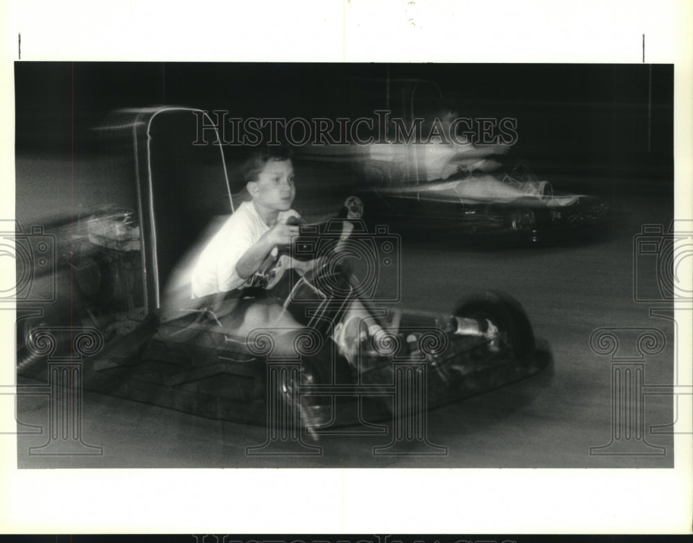 1991 Press Photo Cory Cheatham &amp; brother Scott race around Endure Slick Track - Historic Images