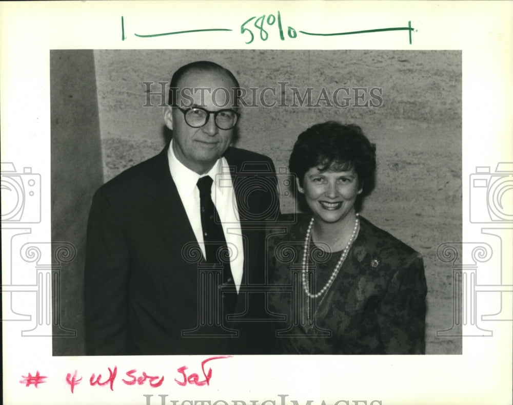 1992 Press Photo John L. and Barbara Glover at Waverly Simmons Debutante Party - Historic Images