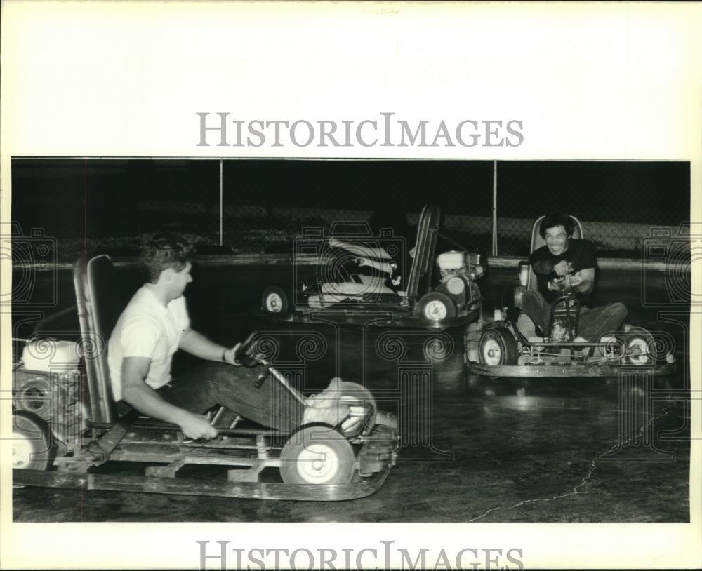 1988 Press Photo GoCarts Interstate 10 Service Road Metairie - Historic Images