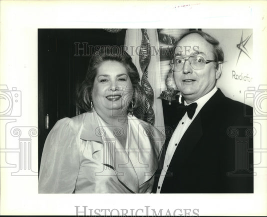 1993 Press Photo Cheryl Frischhertz & Roger Beuerman at the Visionary Gala - Historic Images