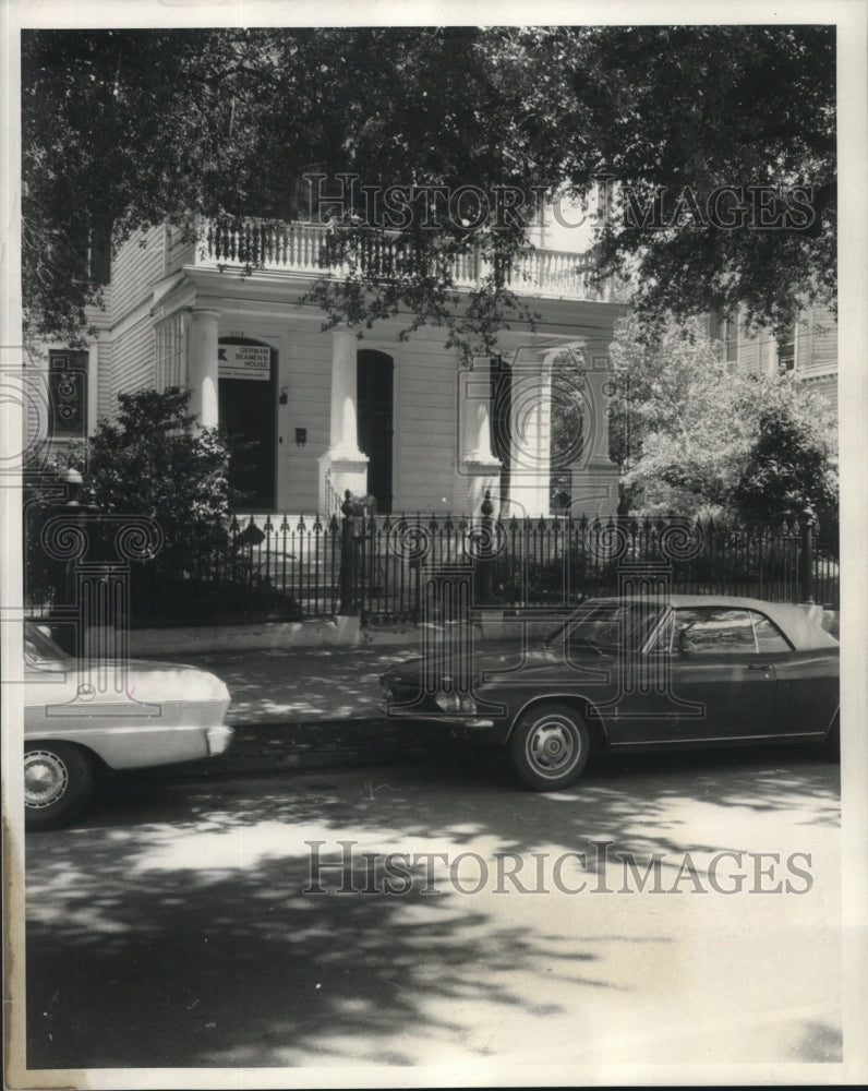 1968 Press Photo St. Charles, German Seamen&#39;s House is an anchoring place ashore - Historic Images