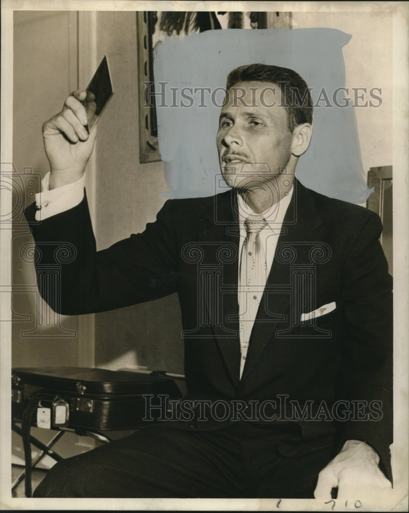 1956 Press Photo Dr. T. R. Goebicke sees oil from tar sands - nob21515 - Historic Images