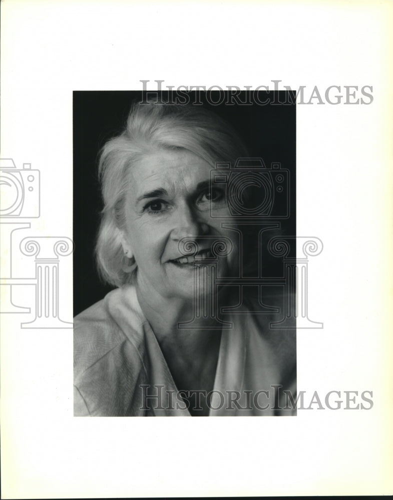 1992 Press Photo Jackie Elliott, named chairman of the district Inner Wheel Club - Historic Images