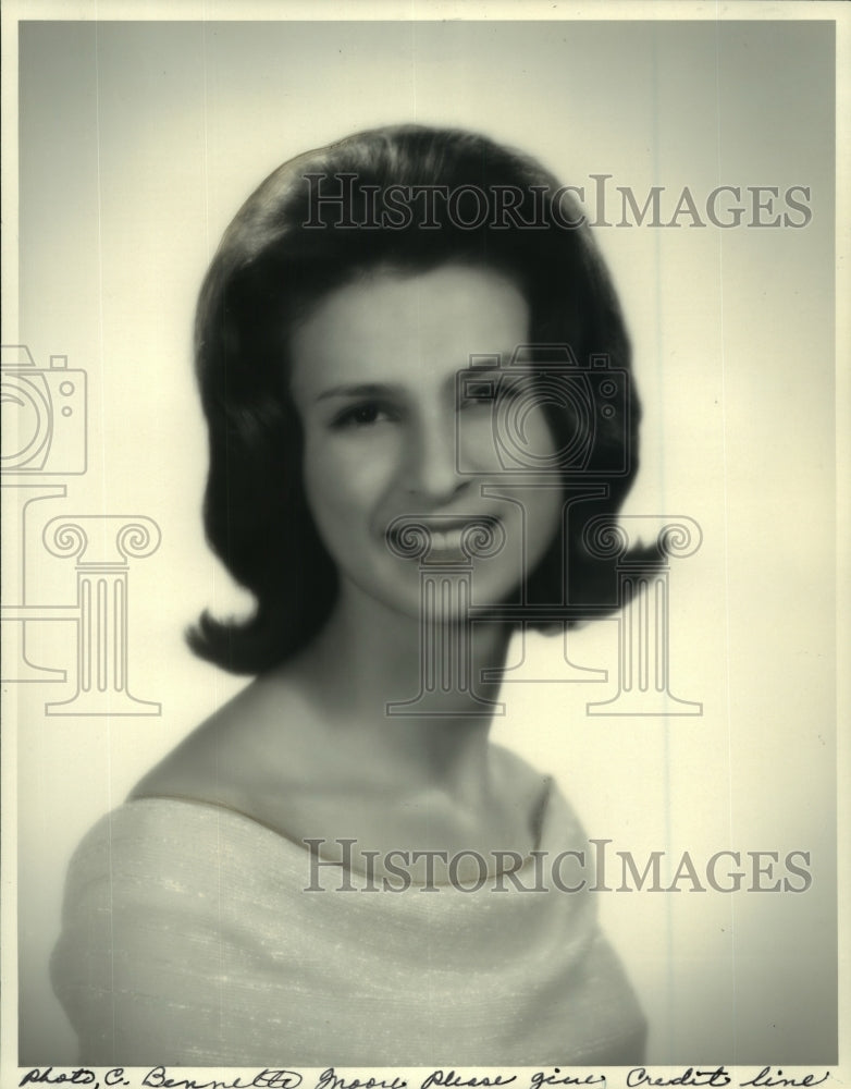 1966 Press Photo Miss Maxine Mayo Green - nob21673 - Historic Images