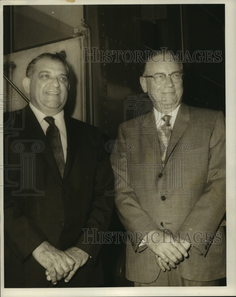 1969 Press Photo Peter Graffagnino &amp; John Selover at Train Executives&#39;s Meeting - Historic Images