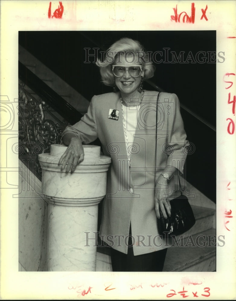 1989 Press Photo Betty Grayson-Nemec, Volunteer Activist - nob22138 - Historic Images