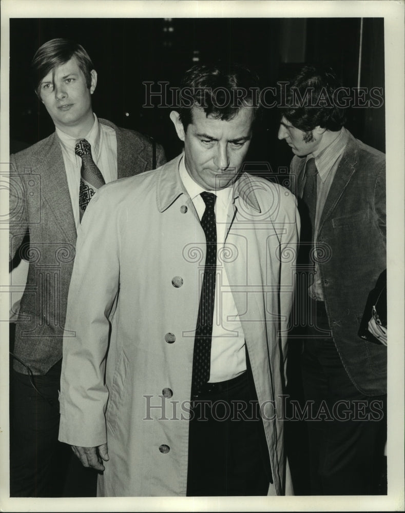 1972 Press Photo Floyd Greene on his way to the Federal Courthouse - nob22179 - Historic Images