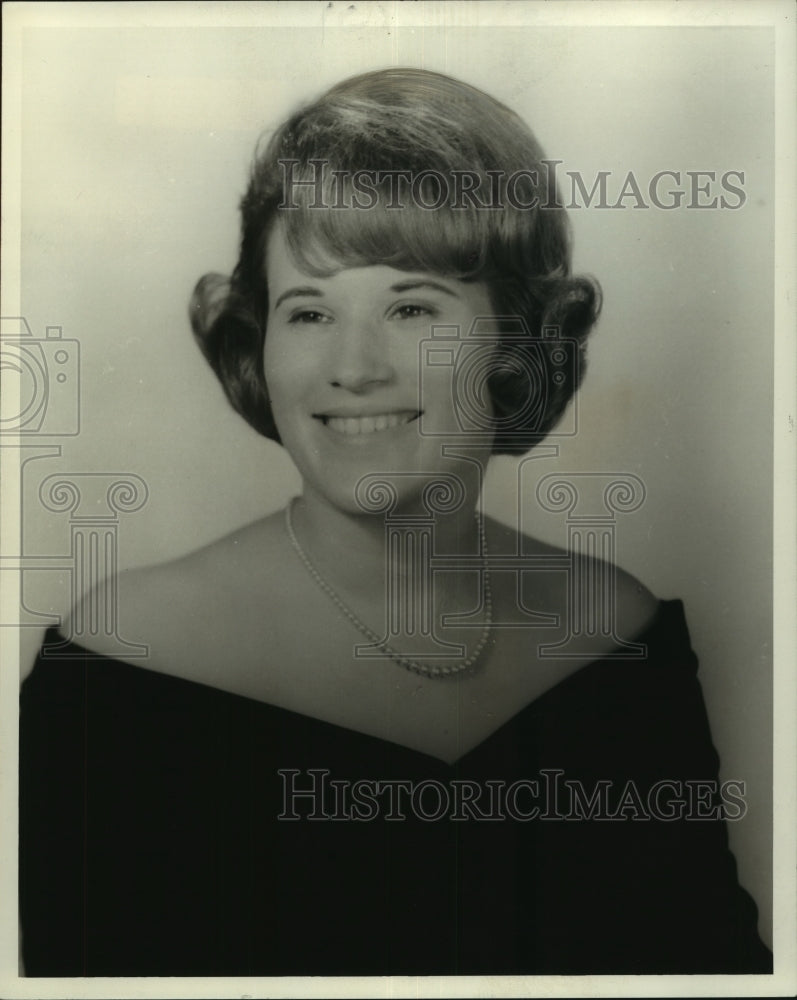 1965 Press Photo Miss Mary Carroll Guidry, 1965 Dorian Maid - nob22240 - Historic Images