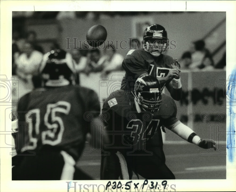 1992 Press Photo New Orleans Night Quarter Back #7 Mickey Guidry versus Orlando - Historic Images