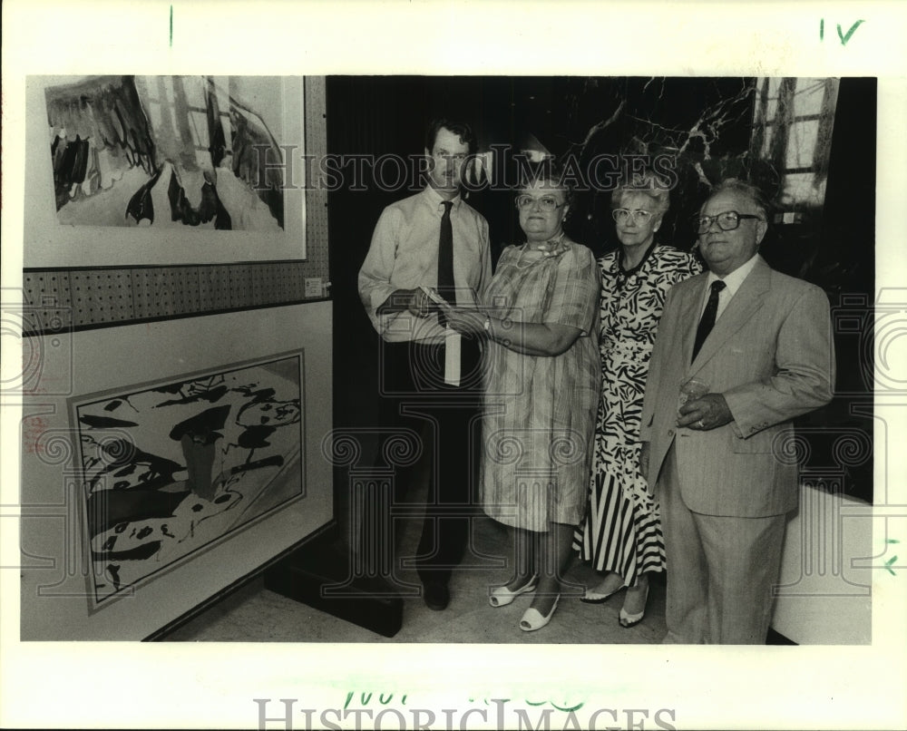 1988 Press Photo James C. Larson, Dorothy Green, Pat Anderson and Francis Green - Historic Images