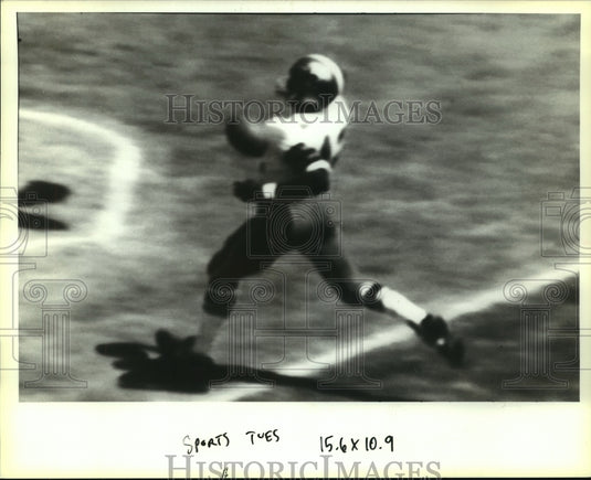 1991 Press Photo John Gilliam running with football - nob22818 - Historic Images