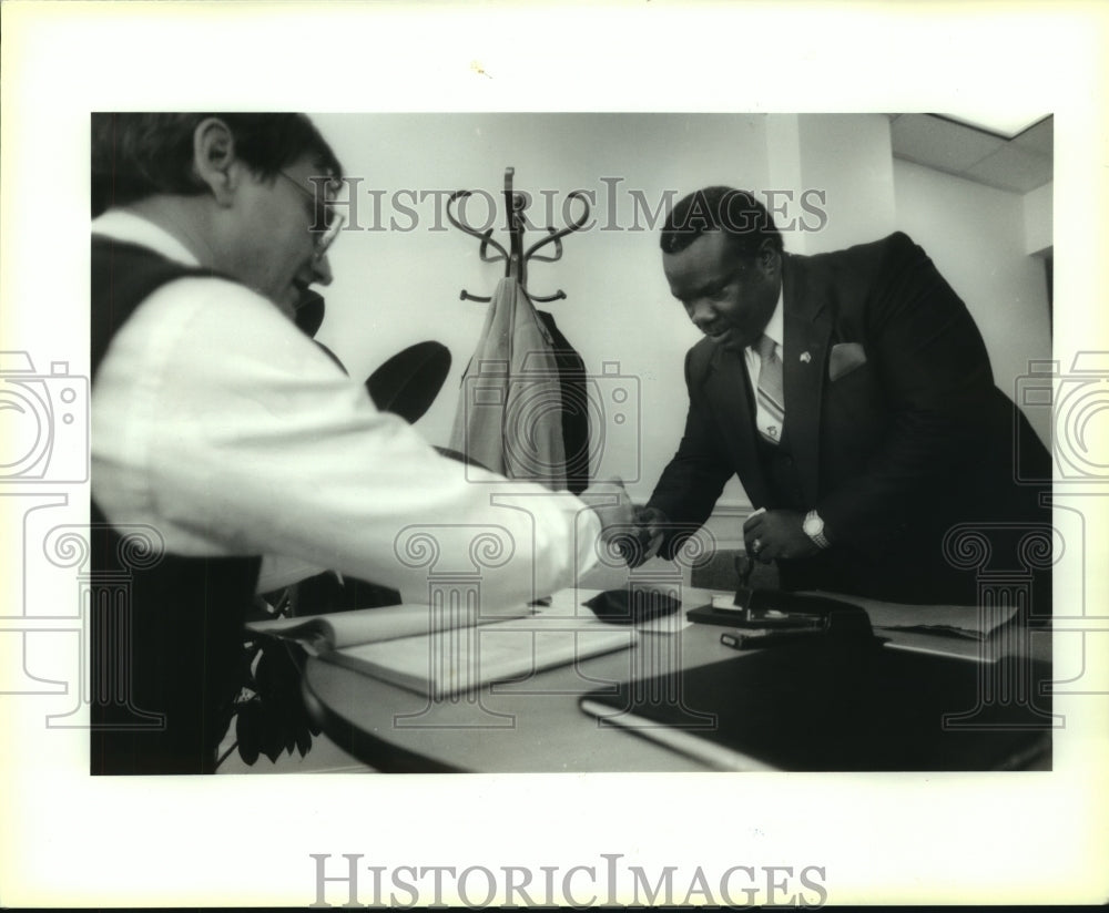 1993 Press Photo Government - Glenn Green Runs for Westwego Board of Aldermen - Historic Images