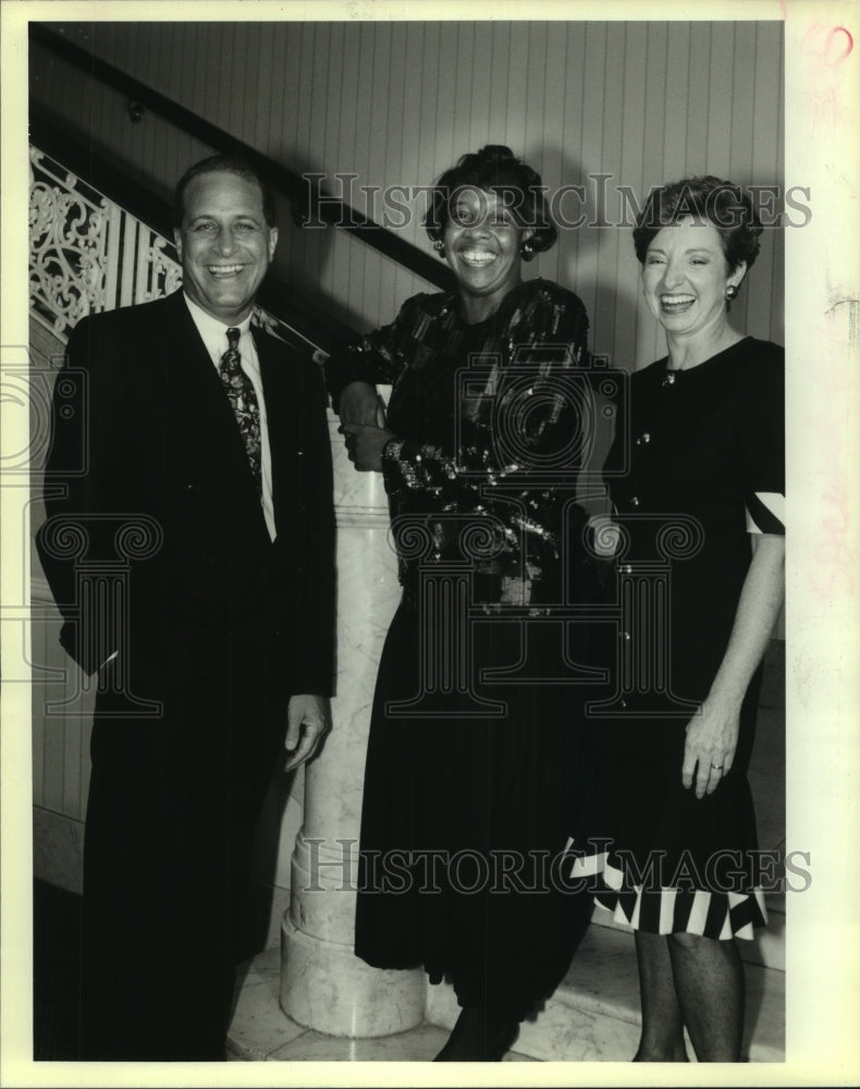 1992 Press Photo Michael Guillot, Thelma French, &amp; Linda Boudreau-Covenant House - Historic Images