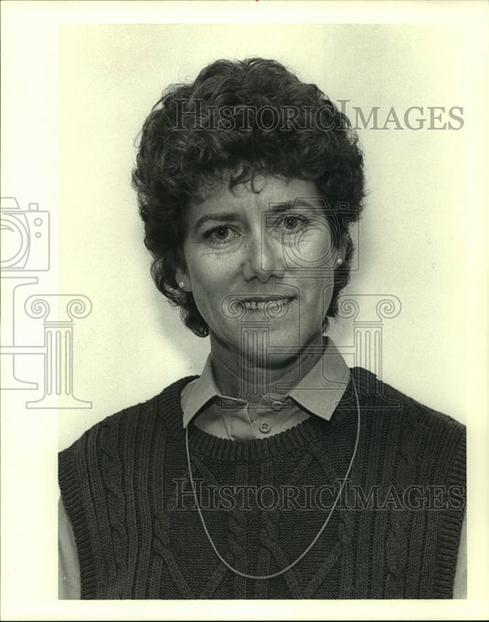 1987 Press Photo Carole Halston - Historic Images