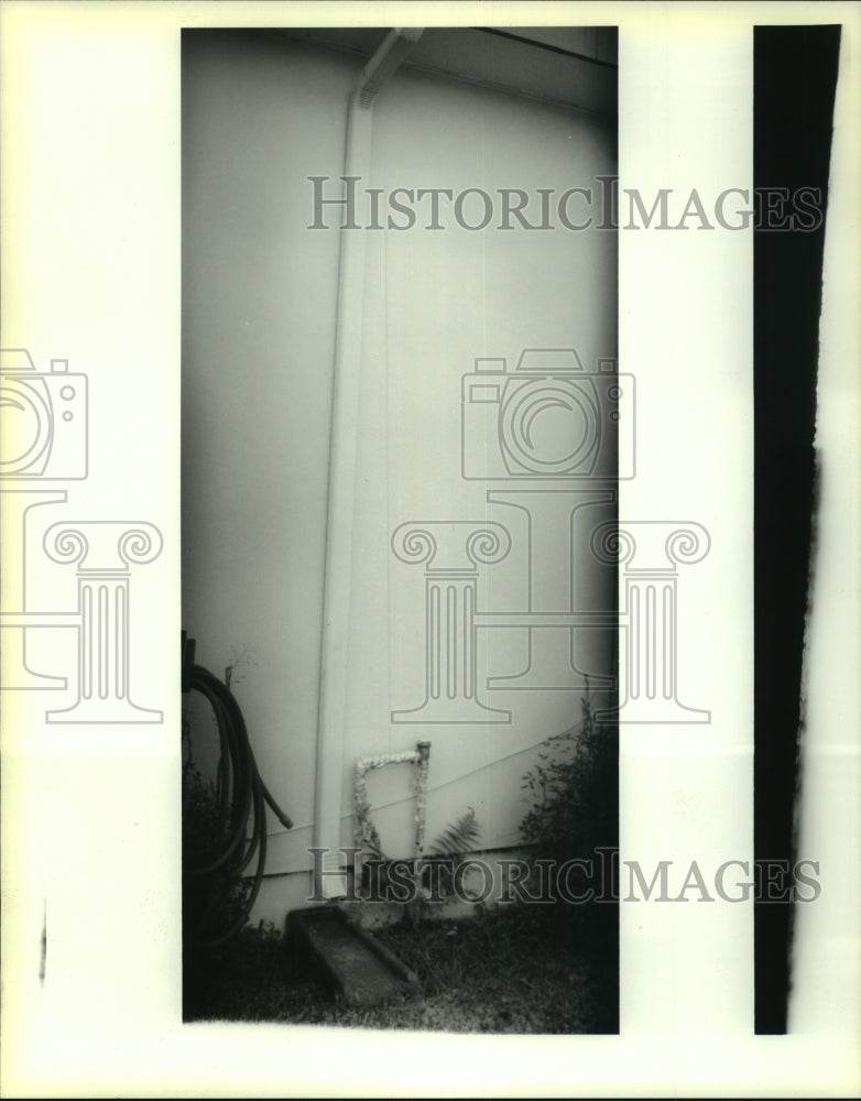 1991 Press Photo Down spout entering subsurface which runs to sewer - nob23593 - Historic Images