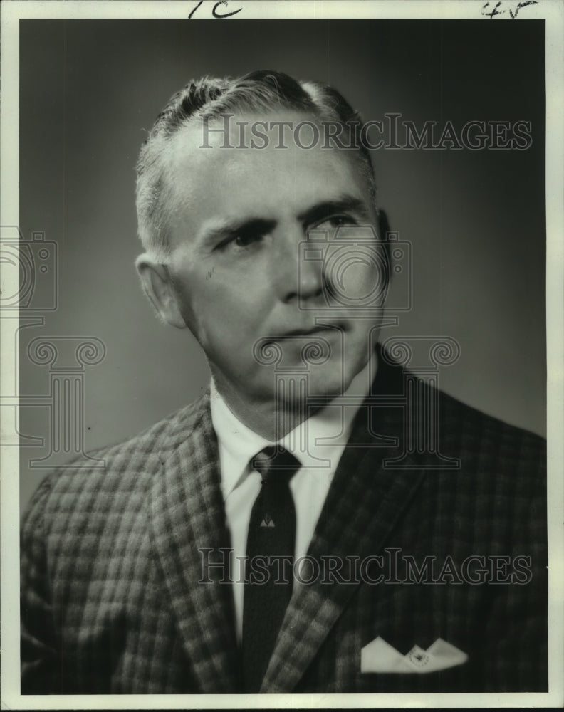 1971 Press Photo E.H. Gould, Executive Assistant director of NORD - nob23631 - Historic Images