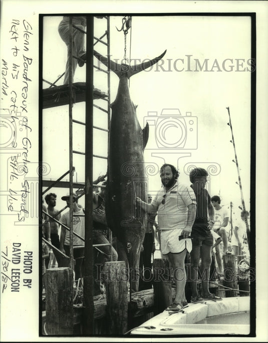 1982 Press Photo Grand Isle Tarpon Rodeo - Glenn Boudreaux with a blue Marlin - Historic Images