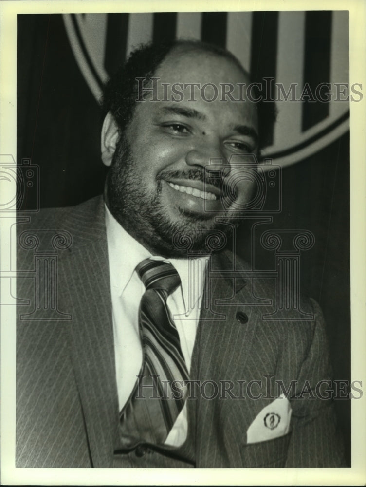 1989 Press Photo Jim Graham has moved to Birmingham from Indiana. - Historic Images