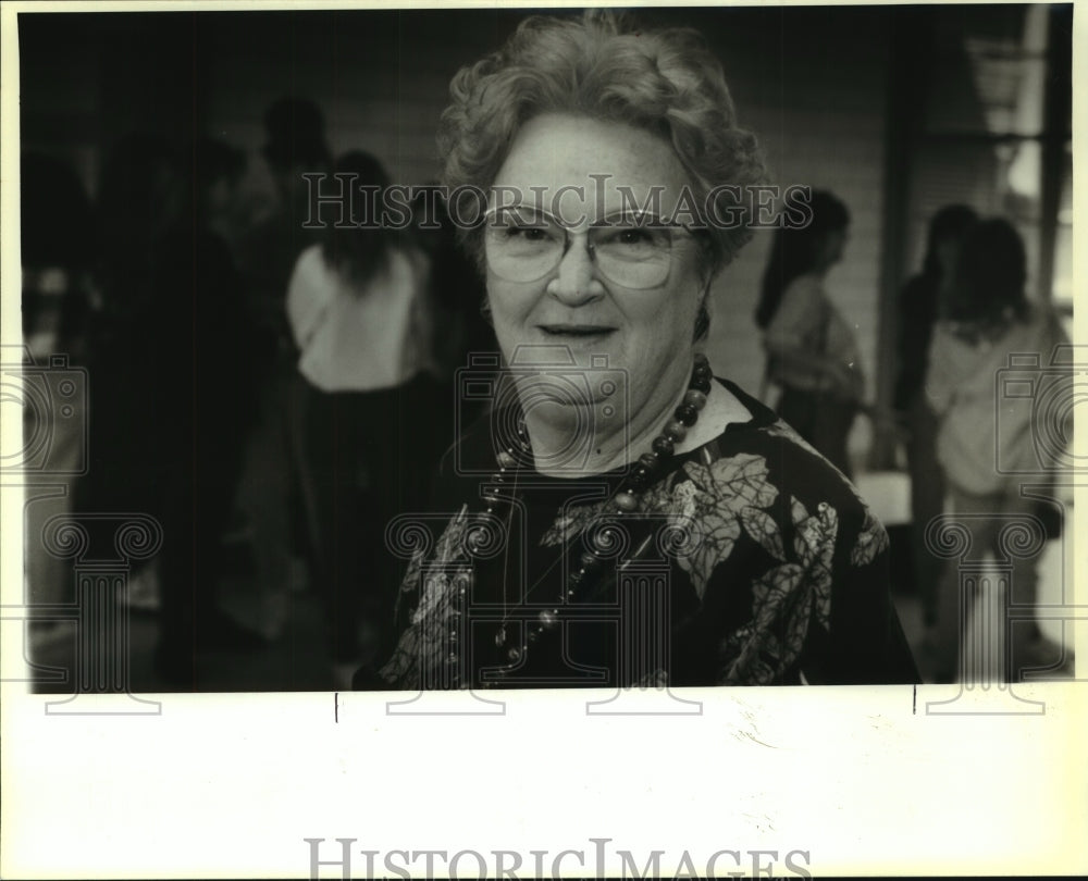 1992 Press Photo Nerli Grather, counselor at Chalmette High School - nob23697 - Historic Images