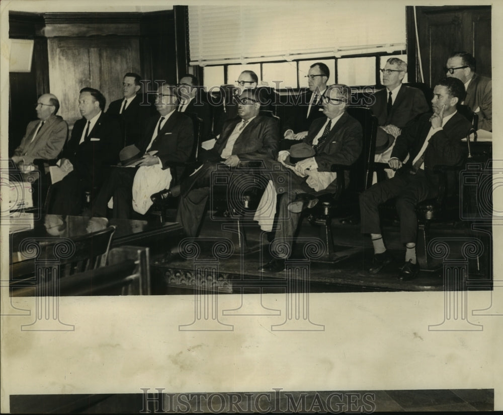 1964 Press Photo New Grand Jury members at Police Headquarters - nob23768-Historic Images