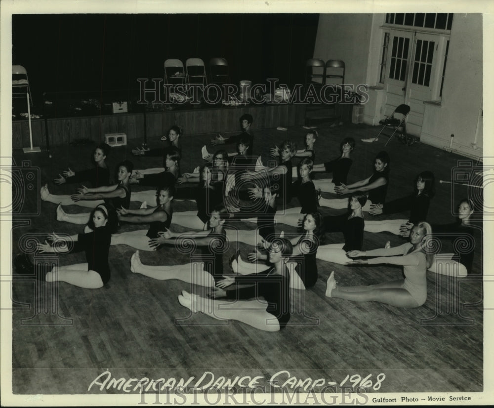 1968 Press Photo American Dance Camp - nob23828 - Historic Images