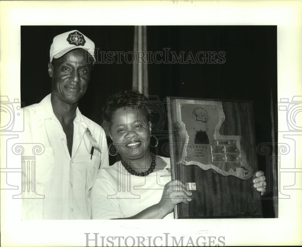 1993 Press Photo Gumbo Cook off winners held at St. Bernard Culture Center - Historic Images