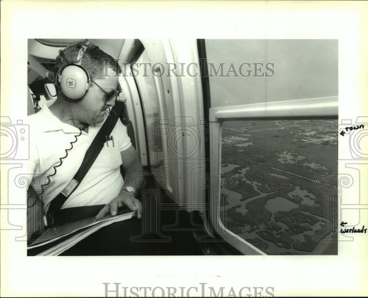 1994 Press Photo David Soileau inspecting the Grand Isle Breakwater - nob24013 - Historic Images