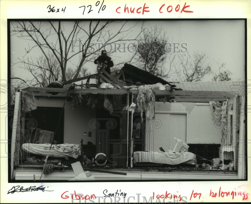 1993 Press Photo Tornado torn home in Grand Isle, Louisiana - Historic Images