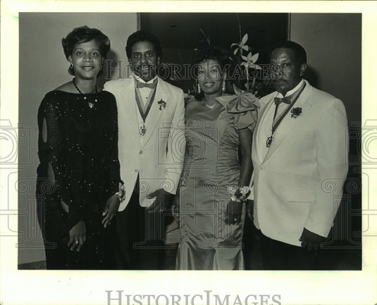 1988 Press Photo Claudia & Lloyd Clark with Lillian Hammond & Joseph Williams. - Historic Images