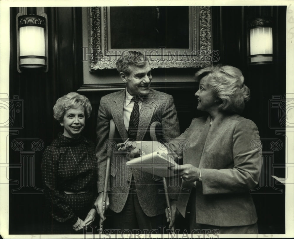 1983 Press Photo Dr. James Turner Hamlin III, outstanding Handicapped Person - Historic Images