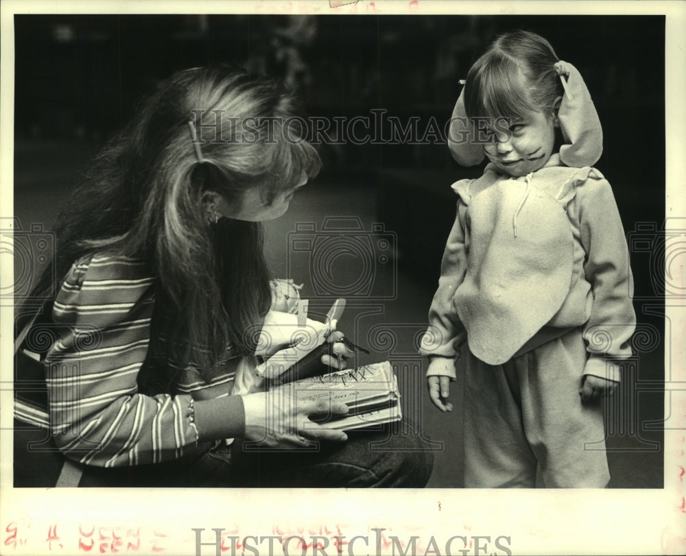 1983 Story-time hour at the St. Charles Parish Library in Luling ...