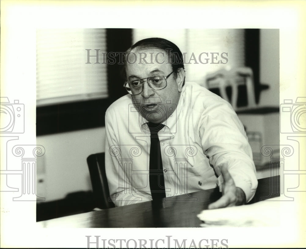 1995 Press Photo Chalmette attorney Sal Gutierrez - nob24349 - Historic Images
