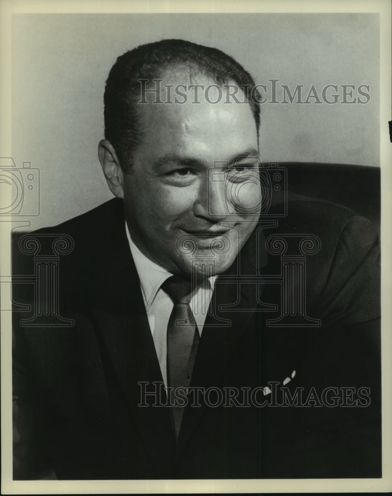 1972 Press Photo Anthony Granatelli, President STP Corporation - nob24483 - Historic Images