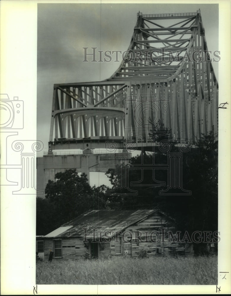 1991 Press Photo Unfinished Grammercy-Wallace bridge, St. John - Historic Images