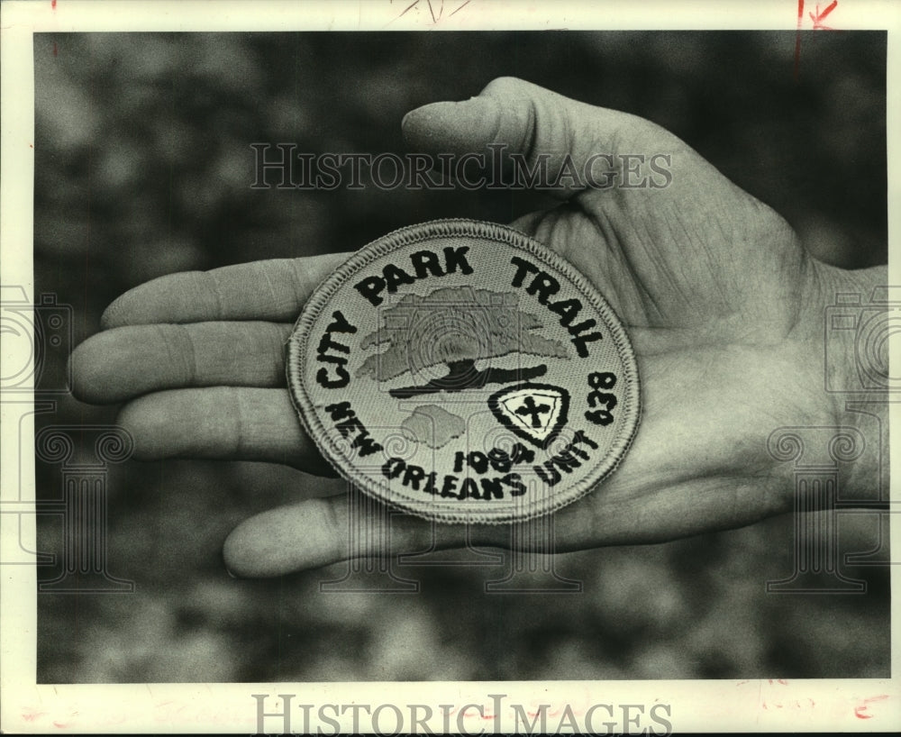 1984 Press Photo Patch from completion of new trail through City Park - Historic Images