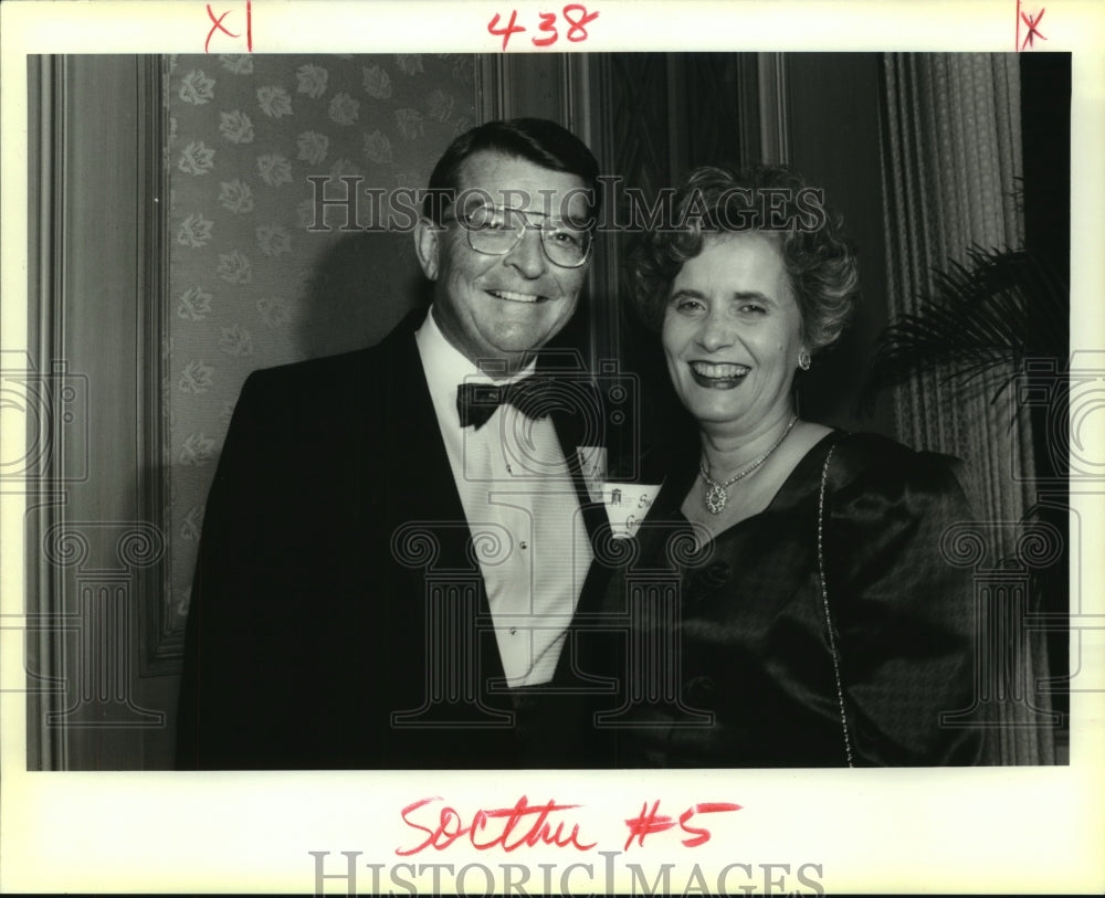 1992 Press Photo John and Suzy Graham at an event at the Vanderbilt. - nob25093 - Historic Images