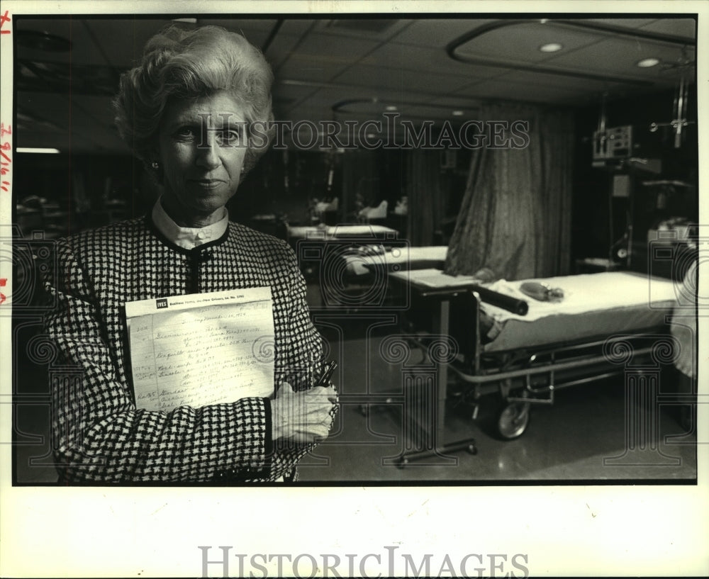 1984 Press Photo June Graham, supervisor of hostesses at intensive care unit. - Historic Images