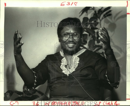1987 Press Photo Bonganjalo Goba, South African educator, historian & theologian - Historic Images