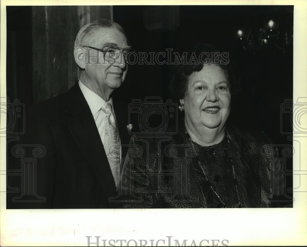 1991 Press Photo Dr Holly and Melba Grimm, Aesculapians - Historic Images