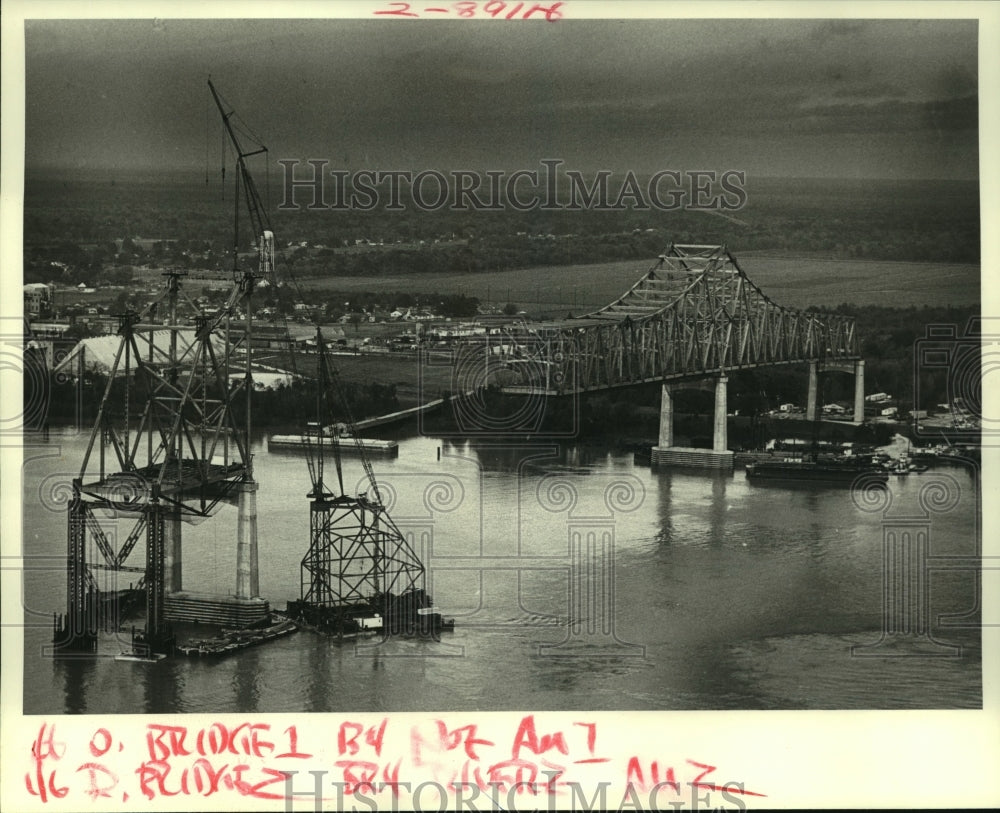 1986 Press Photo Aerial view of the new Grammercy Bridge - nob25409 - Historic Images