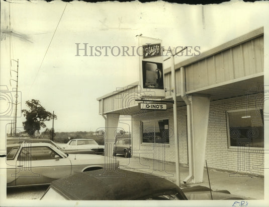 1976 Press Photo Gino's is the place to come during the crawfish season in Houma - Historic Images