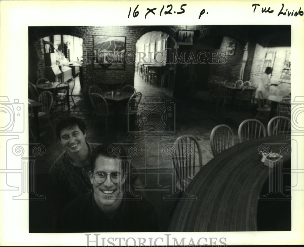 1993 Press Photo Doug&#39;s Steaks Restaurant Owners Travis Bousque &amp; Doug Gitter - Historic Images