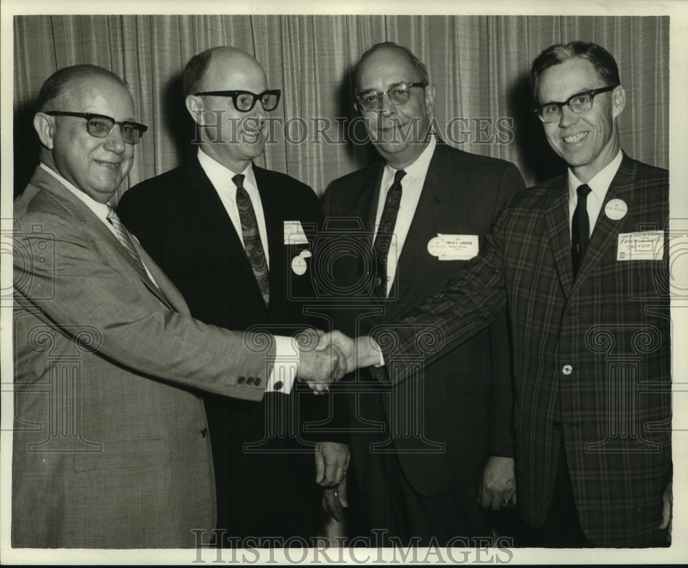 1967 Press Photo National Association of Accountants delegates during conference - Historic Images