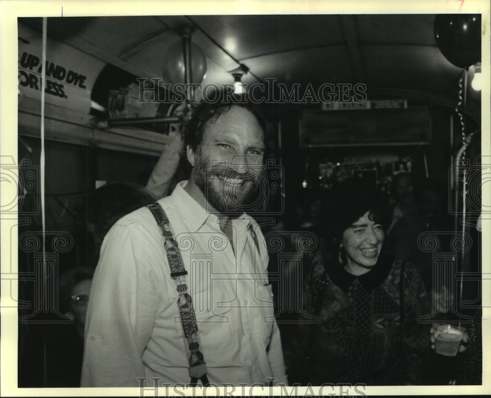 1989 Press Photo Robert &amp; Charlotte Glass celebrate their 25th anniversary - Historic Images