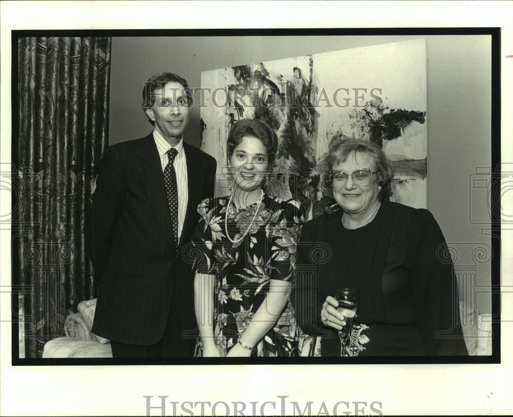 1990 Press Photo One Enchanted Evening attendees - Historic Images