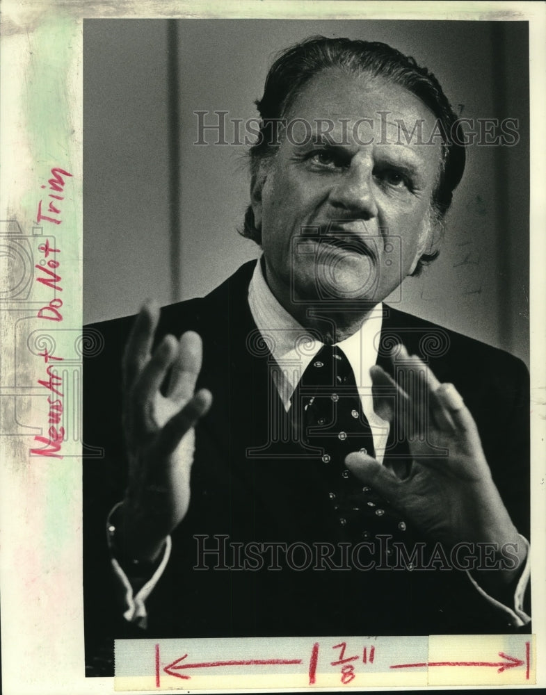 1982 Press Photo The Reverend Billy Graham in Superdome - nob26042 - Historic Images