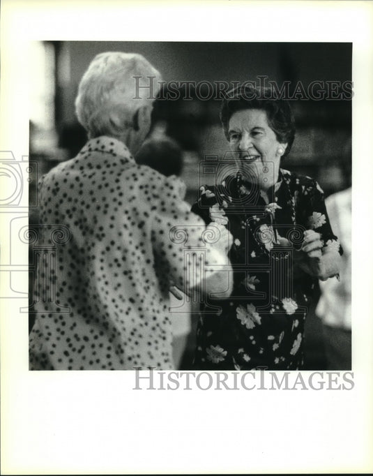 1990 Press Photo Round Dancers Club Members Cenelda Adams & Clara Ledet Dancing - Historic Images