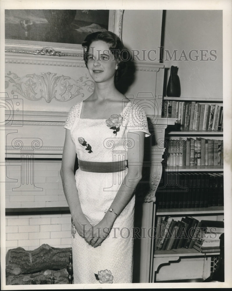 1961 Sara Gibbens, all dressed-up before her presentation - Historic Images